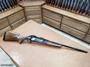 Benelli BE.S.T. Lupo Walnut Bolt-Action Rifle 30-06